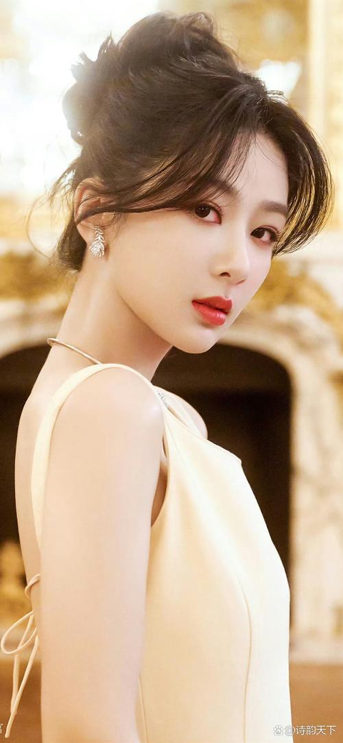 杨紫喜欢什么颜色