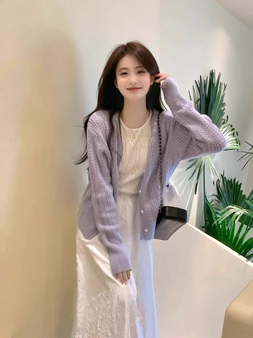 薄款外穿毛衣怎么搭配图片