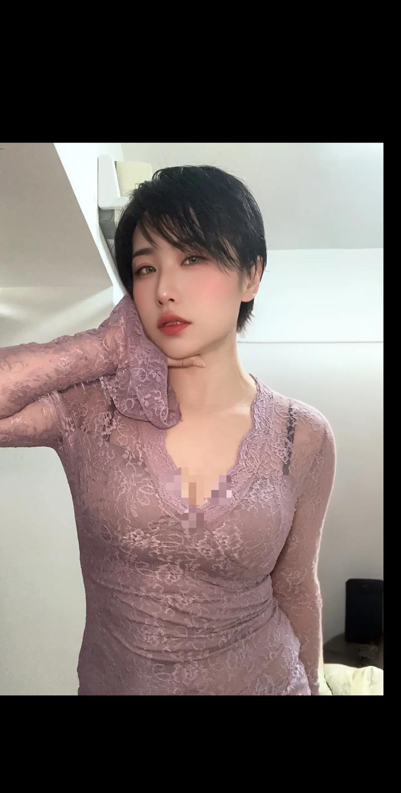 短发微胖怎么搭配图片欣赏