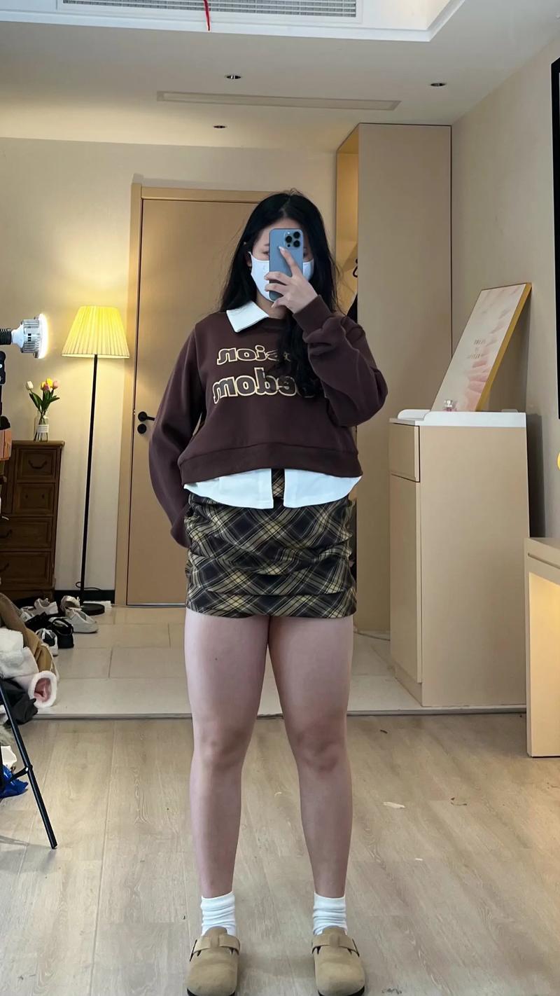 腿粗矮个子怎么穿衣服搭配
