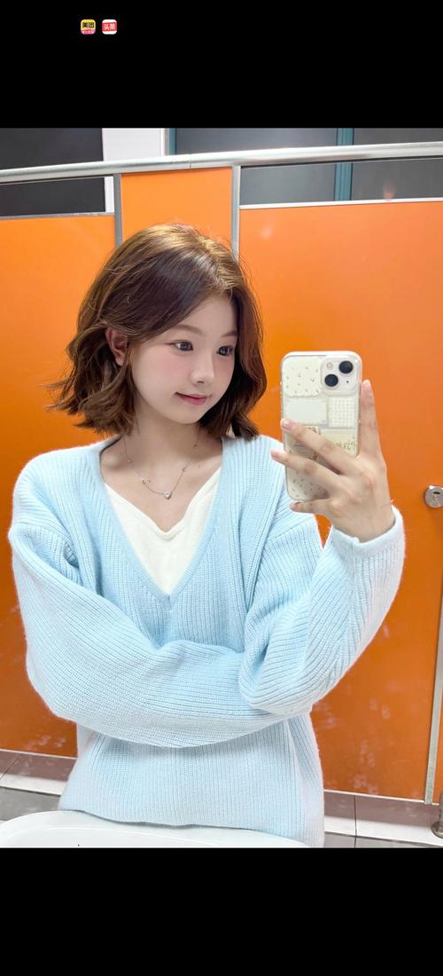圆脸方脸适合什么发型