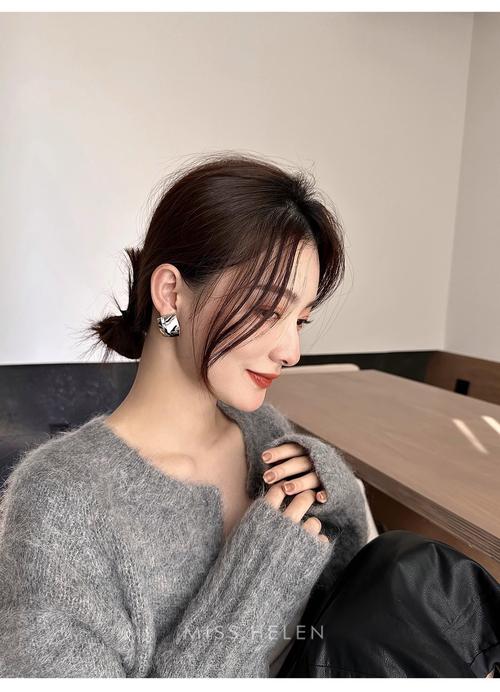 方形脸适合什么耳环