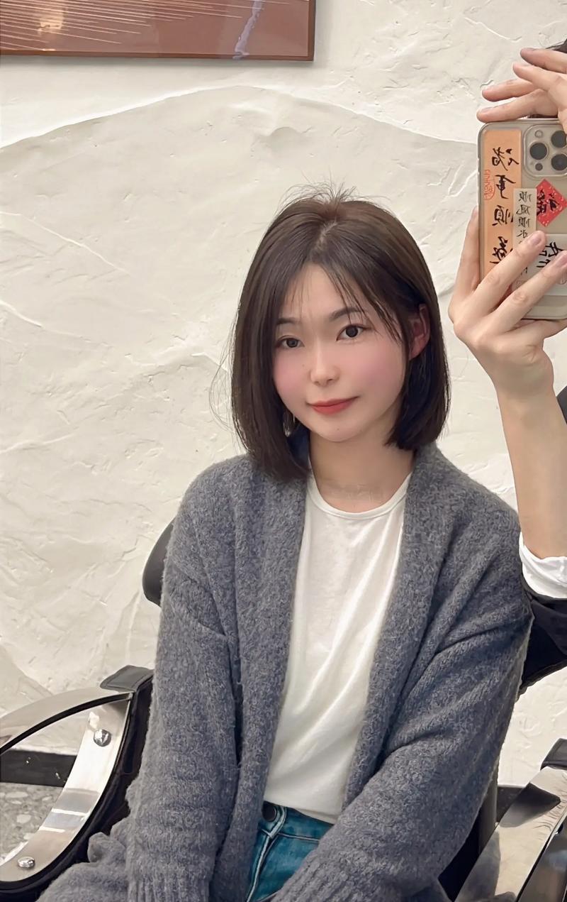 怎么的头发颜色搭配