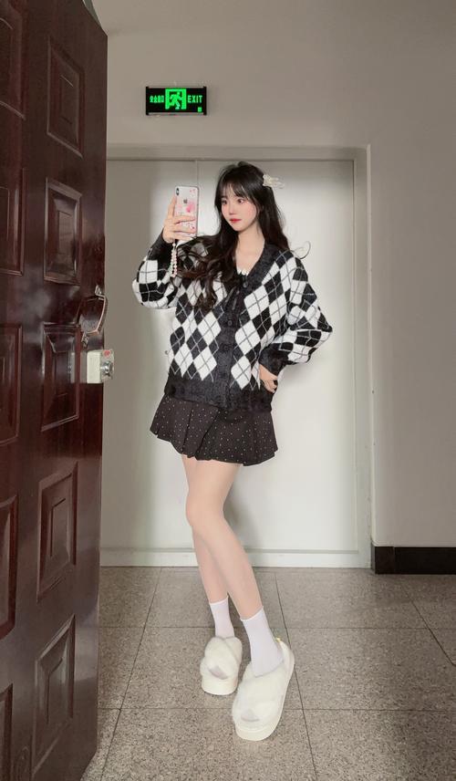 格子衫冬季怎么搭配