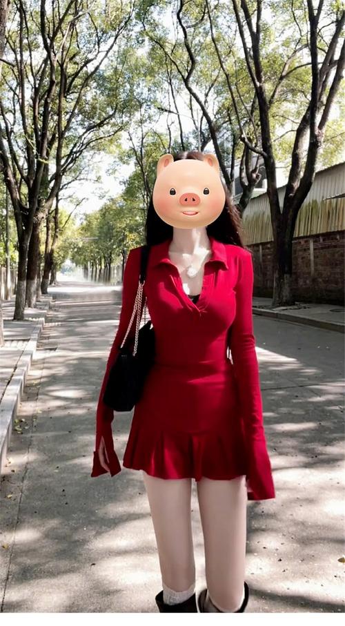 冬季打底红色连衣裙怎么搭配什么外套好看吗