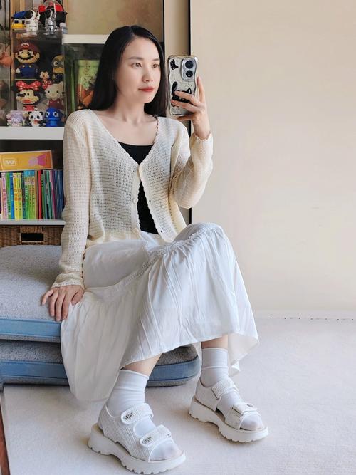 袜子鞋女怎么搭配