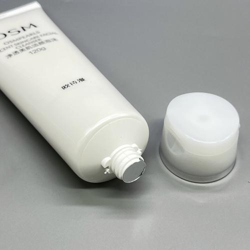 珍珠净透洗面奶怎么样