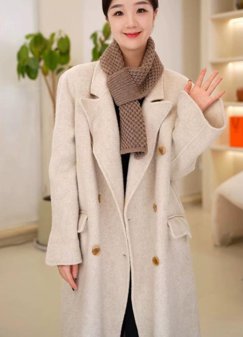 围脖应该怎么搭配衣服