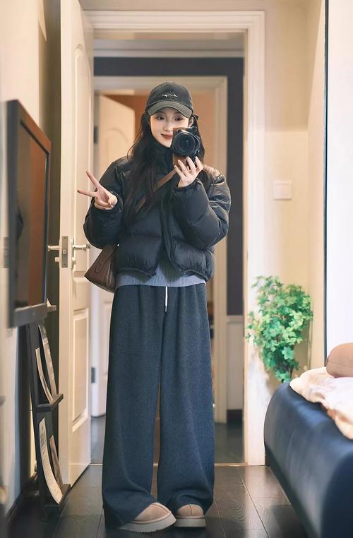 胖女生冬天怎么搭配衣服好看图片