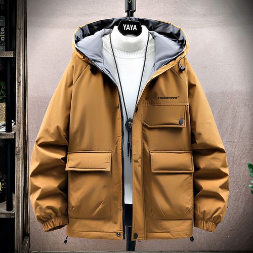 宽松短款男羽绒服怎么搭配
