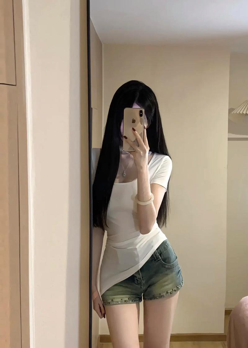 155身高怎么搭配显高挑