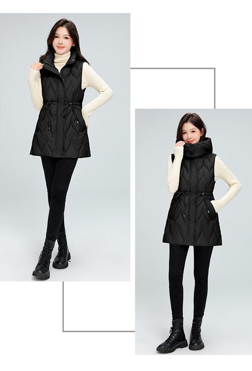 灰色的马甲羽绒服怎么搭配什么裤子