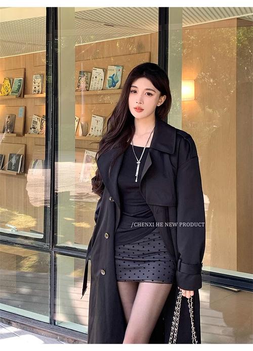 廓形大衣怎么搭配图片