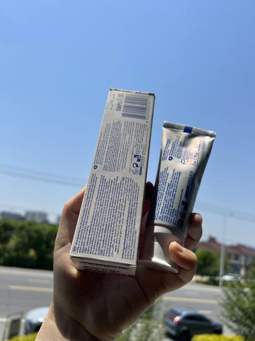 洗牙后用什么牙膏