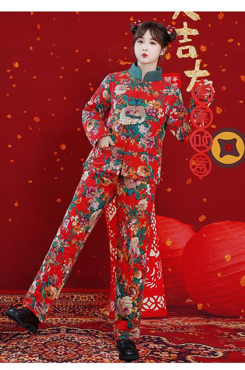 大袄应该怎么穿 怎么搭配