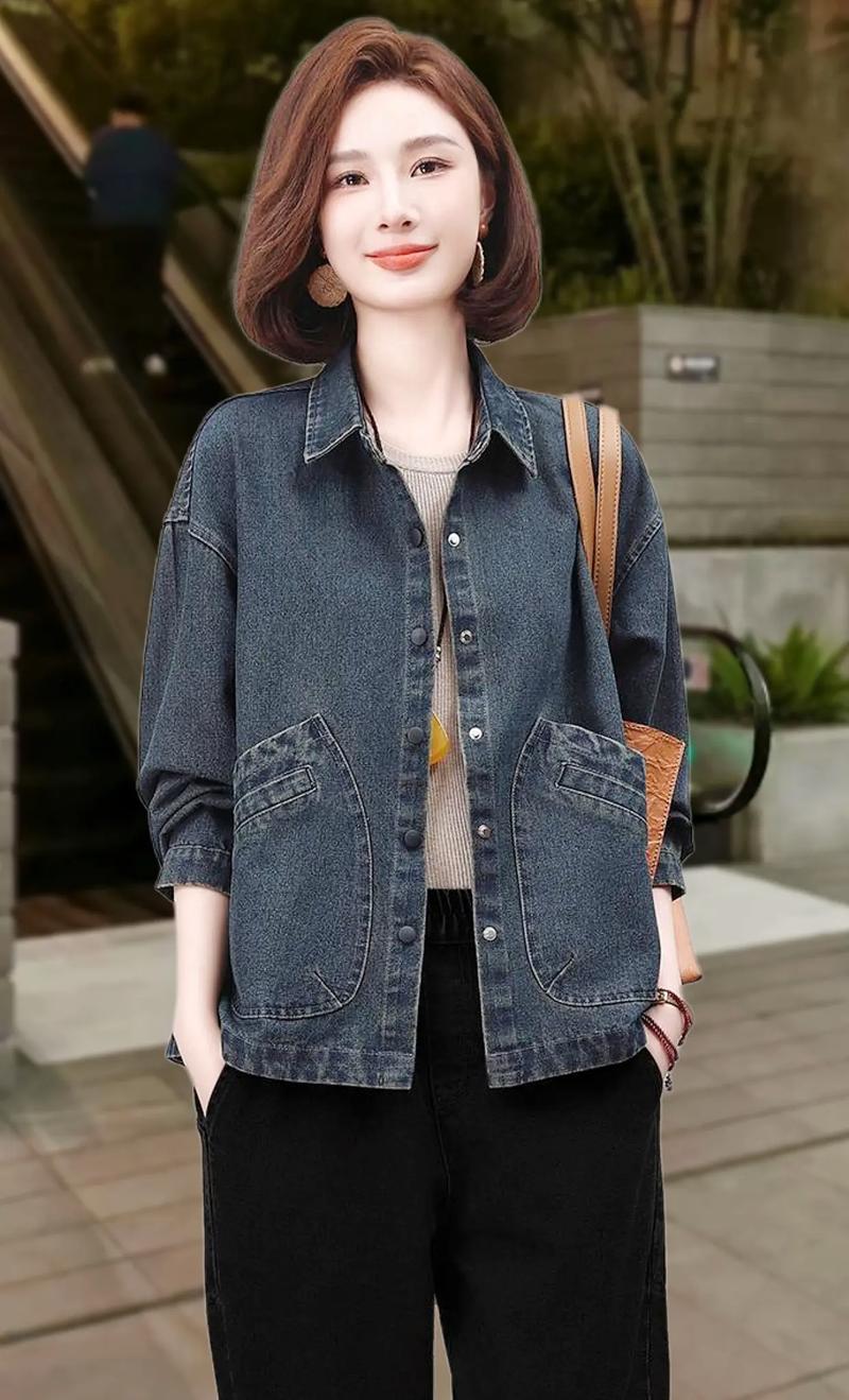 牛仔衣服外套怎么搭配好看
