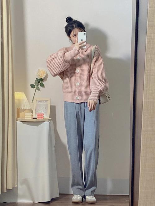 十八岁怎么搭配衣服图片