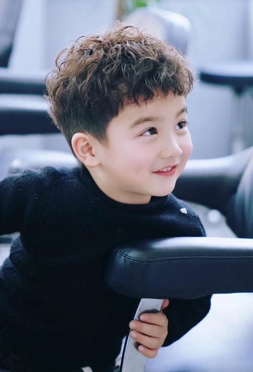 小孩理什么发型好看