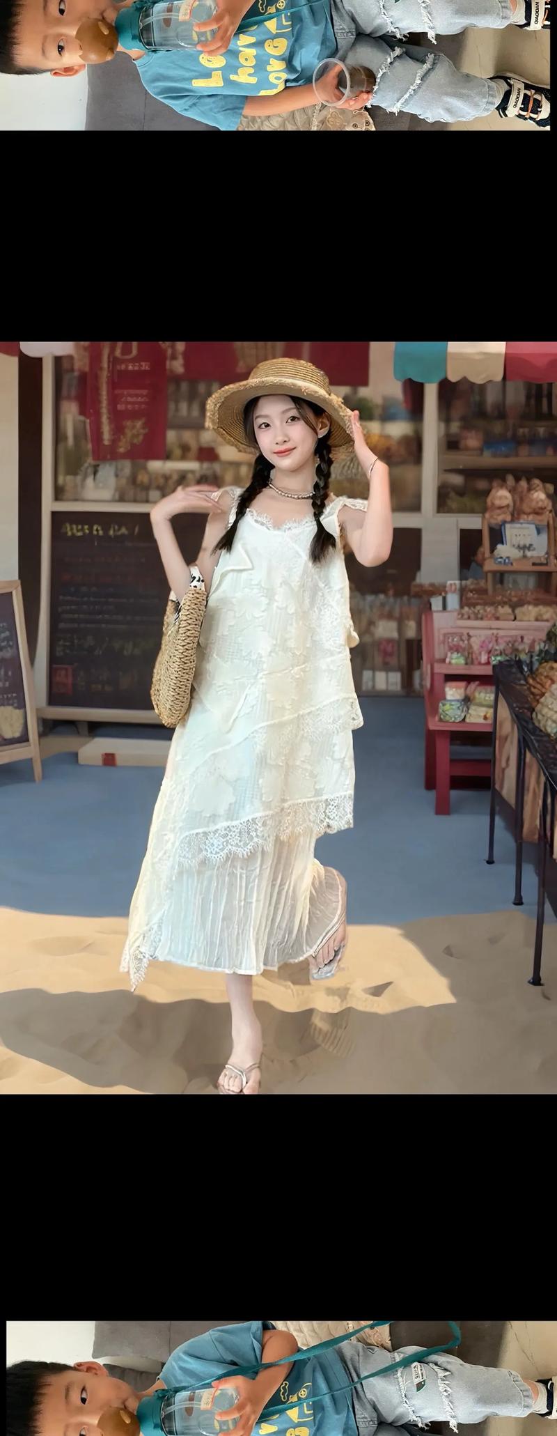 女孩连衣裙怎么搭配衣服