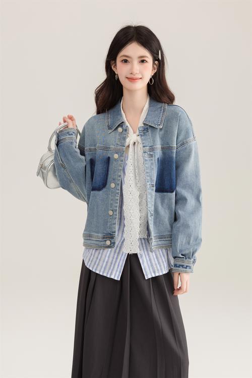 牛仔韩版上衣外套怎么搭配什么裤子好看吗