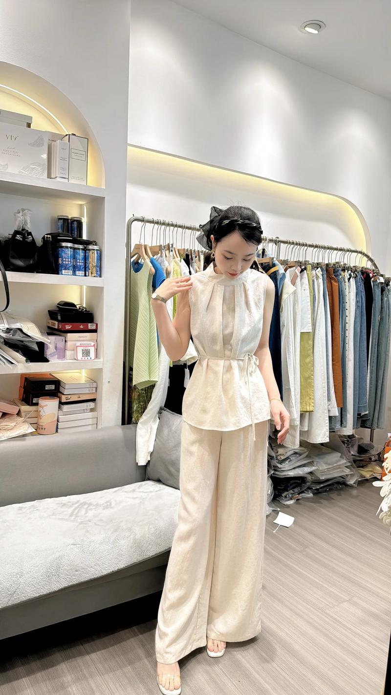 卖衣服怎么去搭配衣服好看图片大全