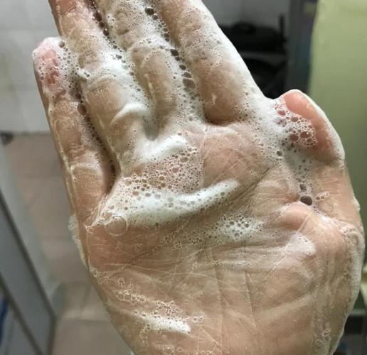 洗面奶两个月没用怎么味道变了