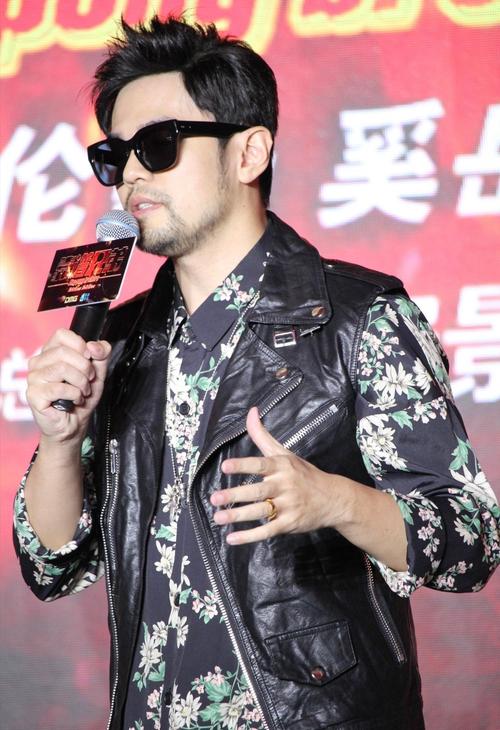 胡子和发型怎么搭配