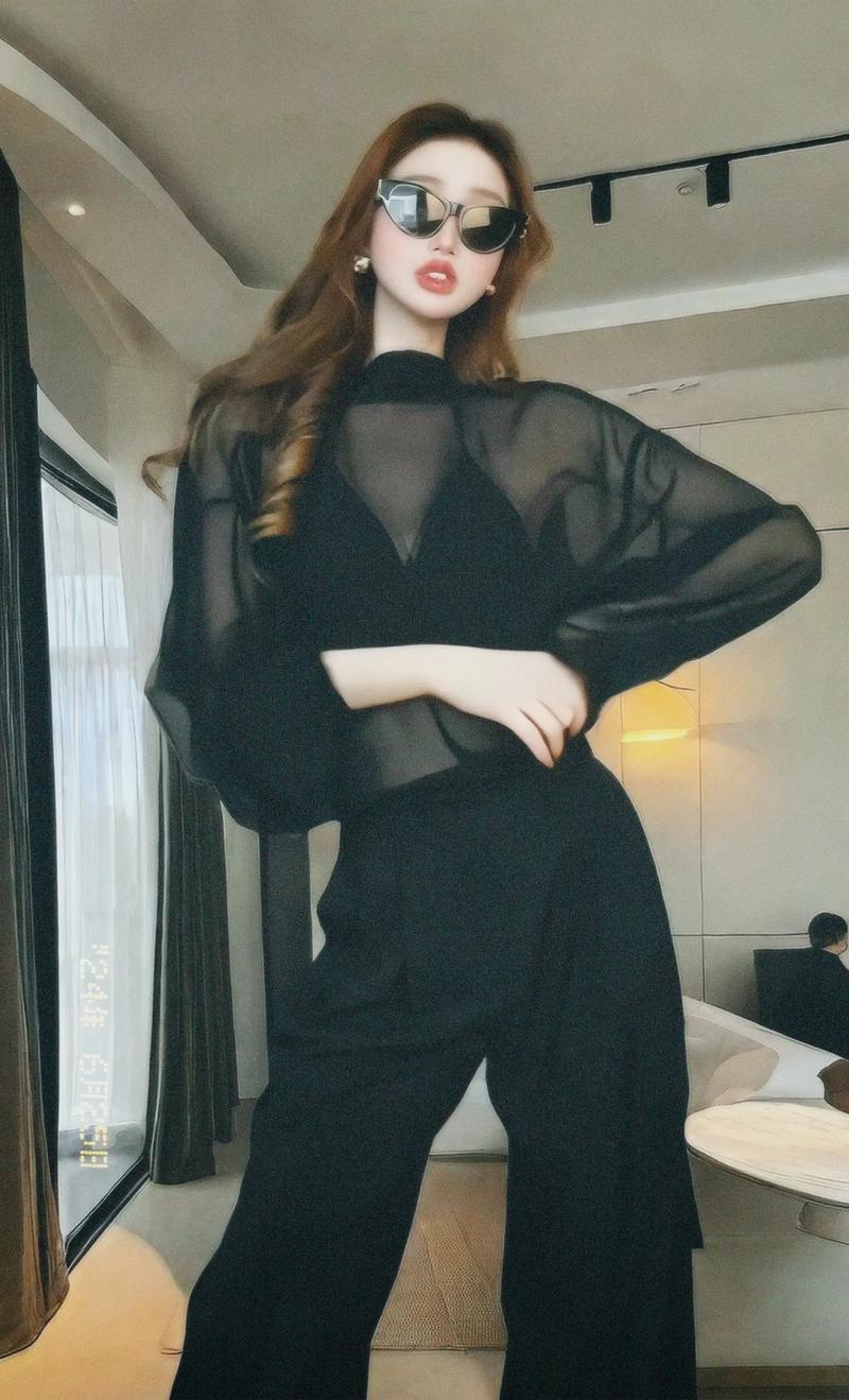 黑纱上衣下面怎么搭配图片