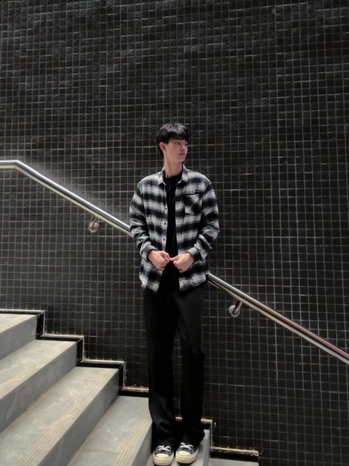 瘦高的什么