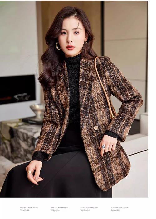 格子女外套怎么搭配什么裤子好看图片
