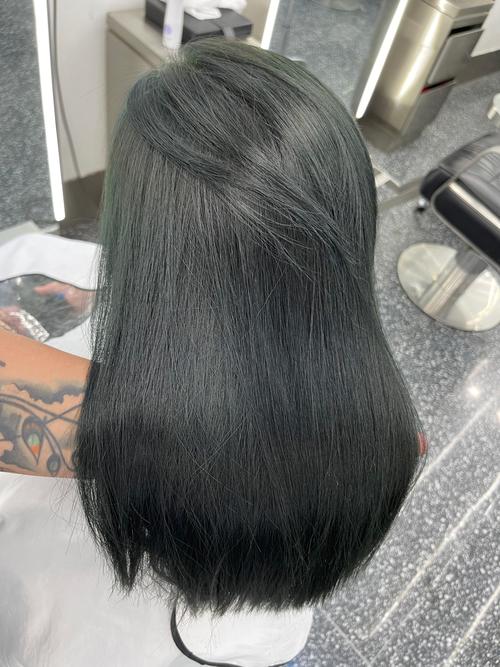 烟熏色是什么颜色