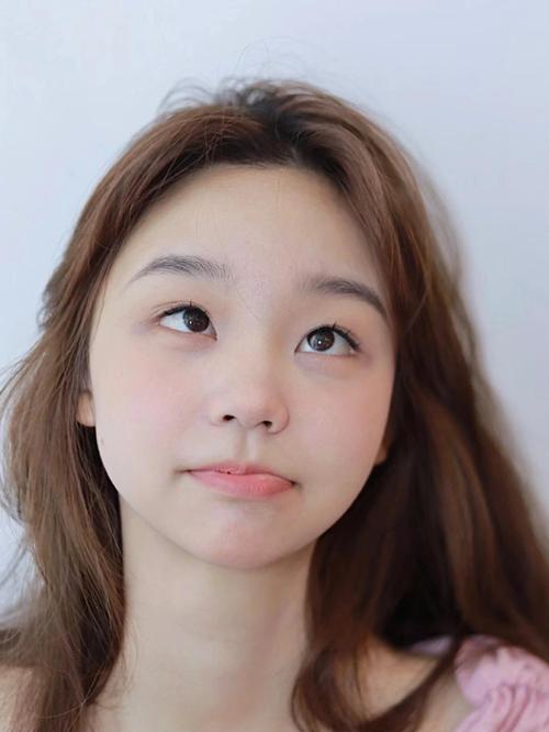 什么是小圆脸