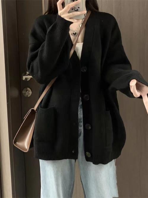 长版黑色衣服怎么搭配图片