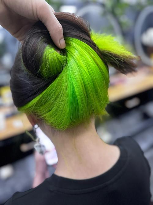 绿色染色怎么搭配