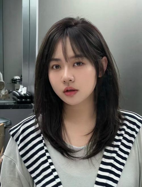 圆脸剪什么头型好看
