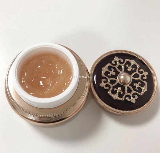 四十岁用什么眼霜