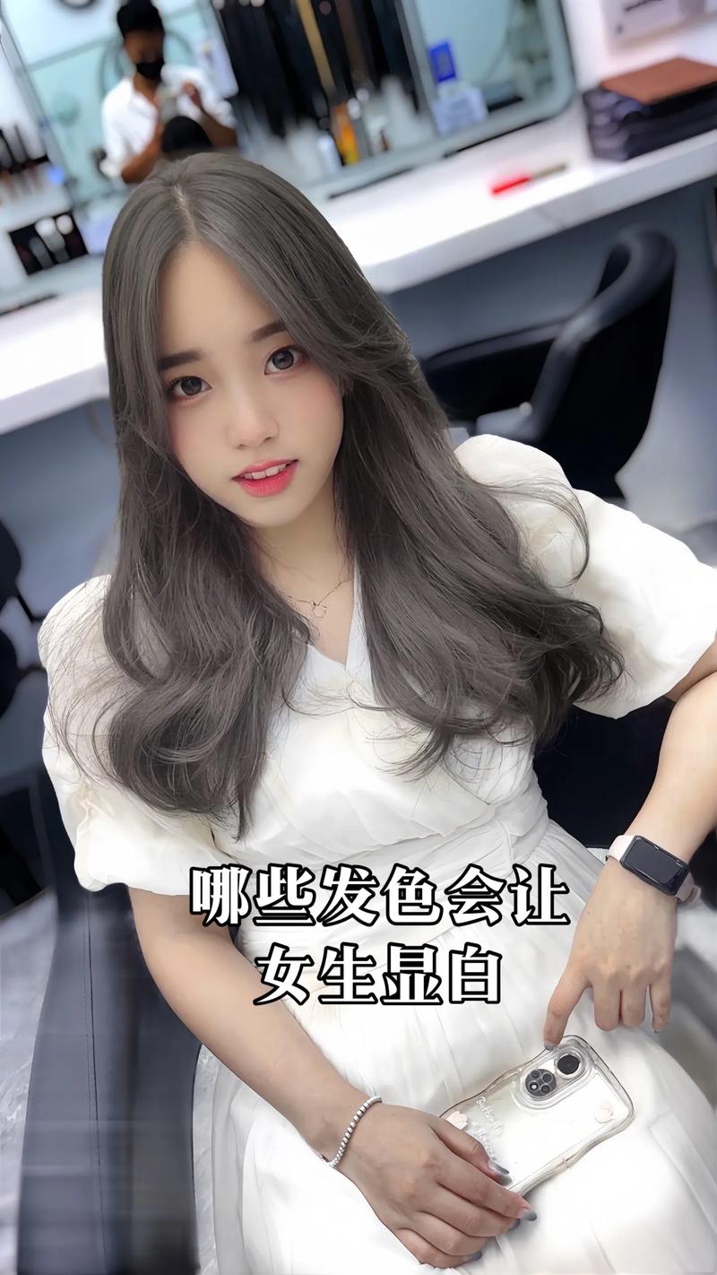 皮肤偏黄适合什么颜色
