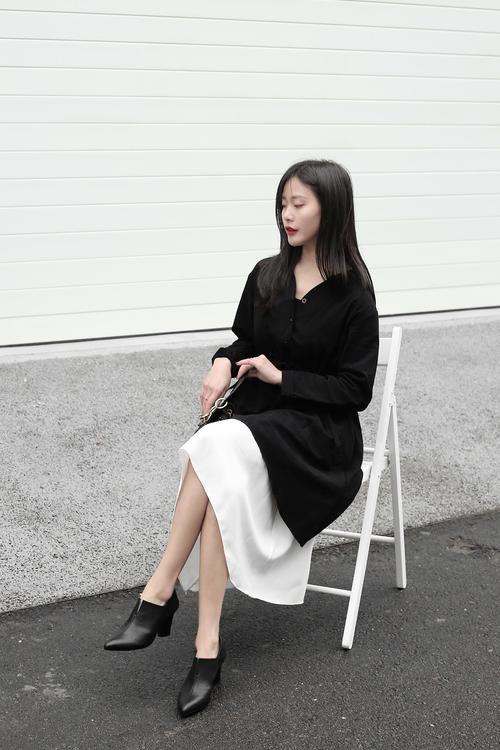 大粗跟鞋怎么搭配衣服