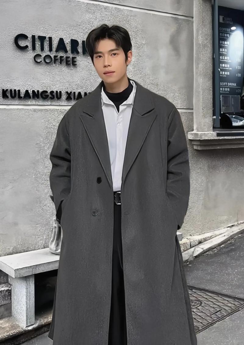 长款男士外套怎么搭配衣服好看