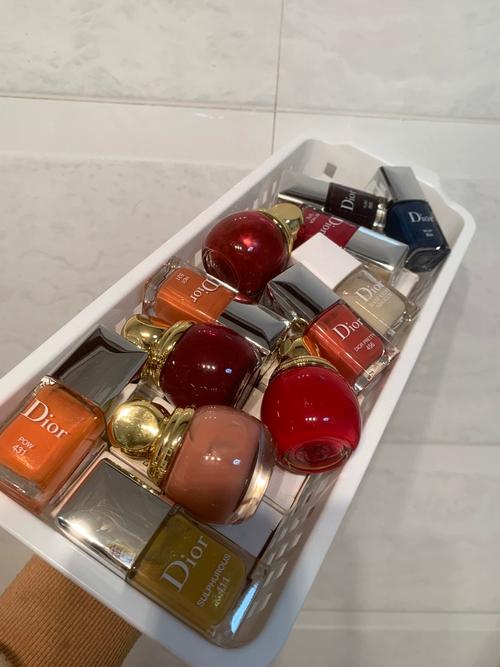 迪奥圣诞最新款指甲油