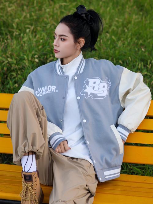 半球服怎么搭配