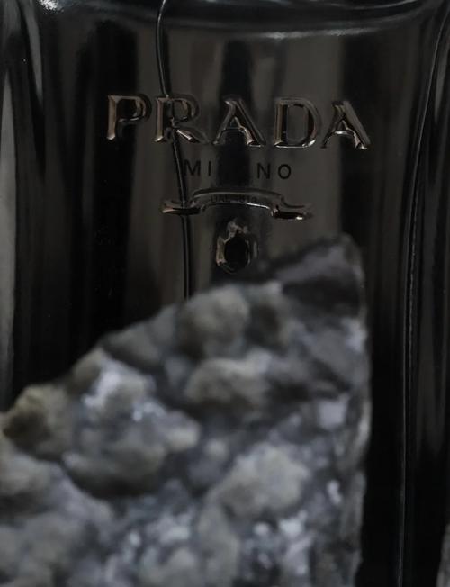 普拉达男士香水最新款