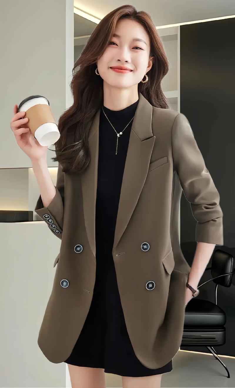 西装女生外套怎么搭配衣服好看图片