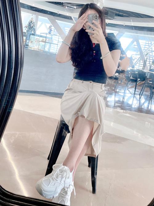 矮个子适合穿什么鞋