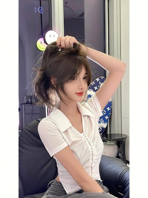 圆脸适合什么样的刘海