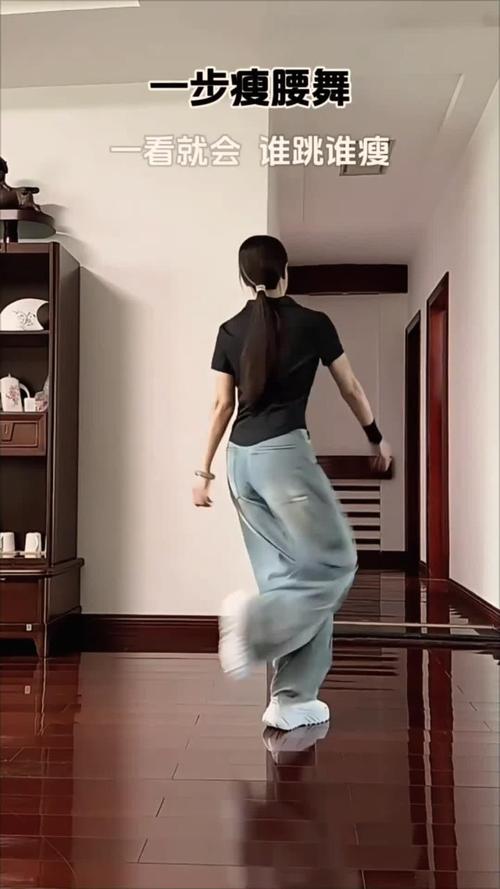 想减肥跳什么舞