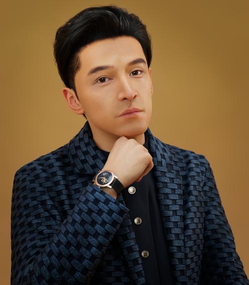 胡歌什么脸型
