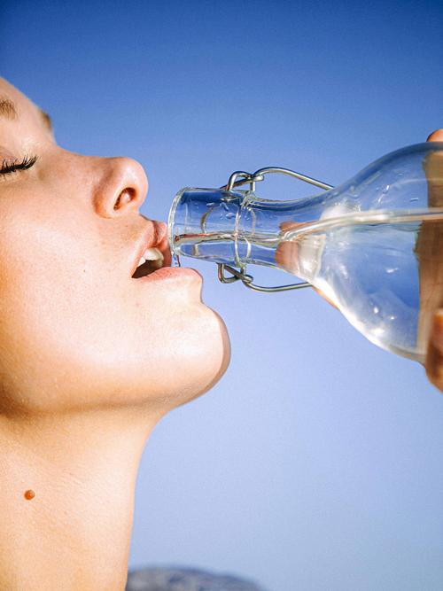 健身减肥时喝什么水好