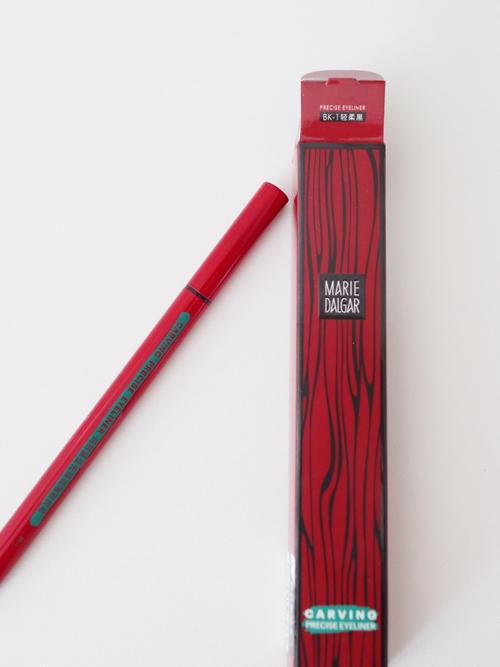 玛丽黛佳最新眼线笔