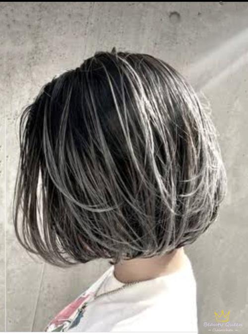 白头发染什么颜色好看